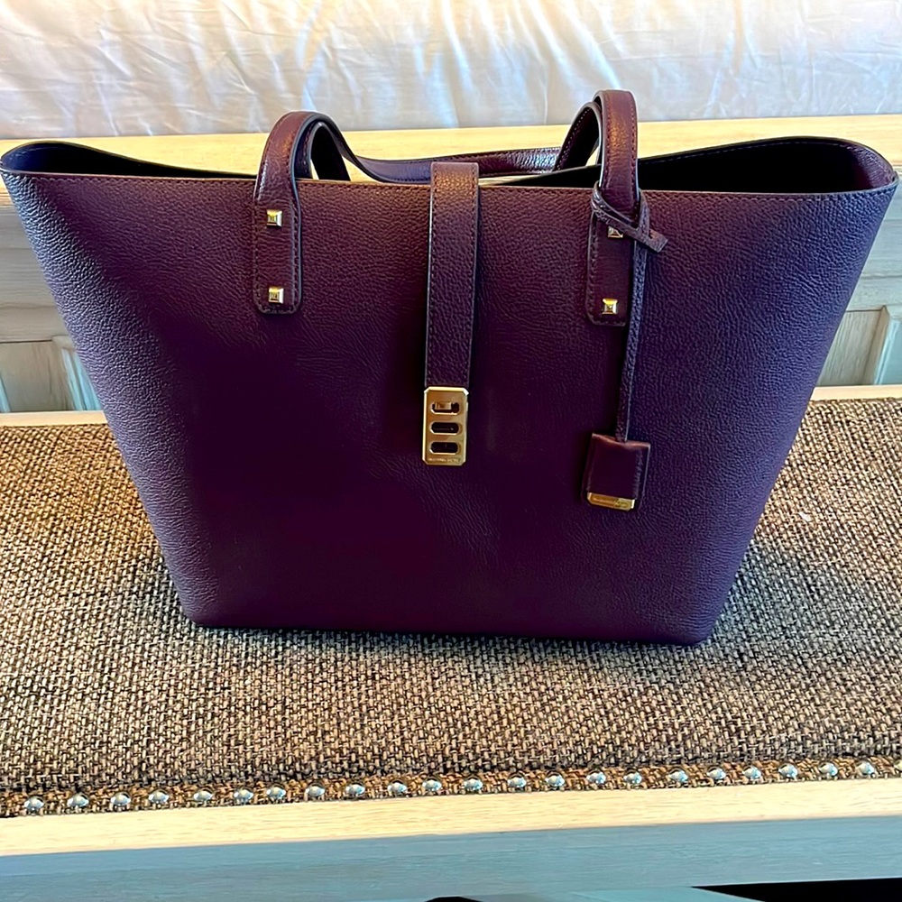 Michael Kors Utility Bag